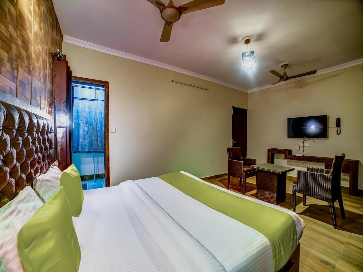 דהראדון Sahastradhara Riverresort מראה חיצוני תמונה