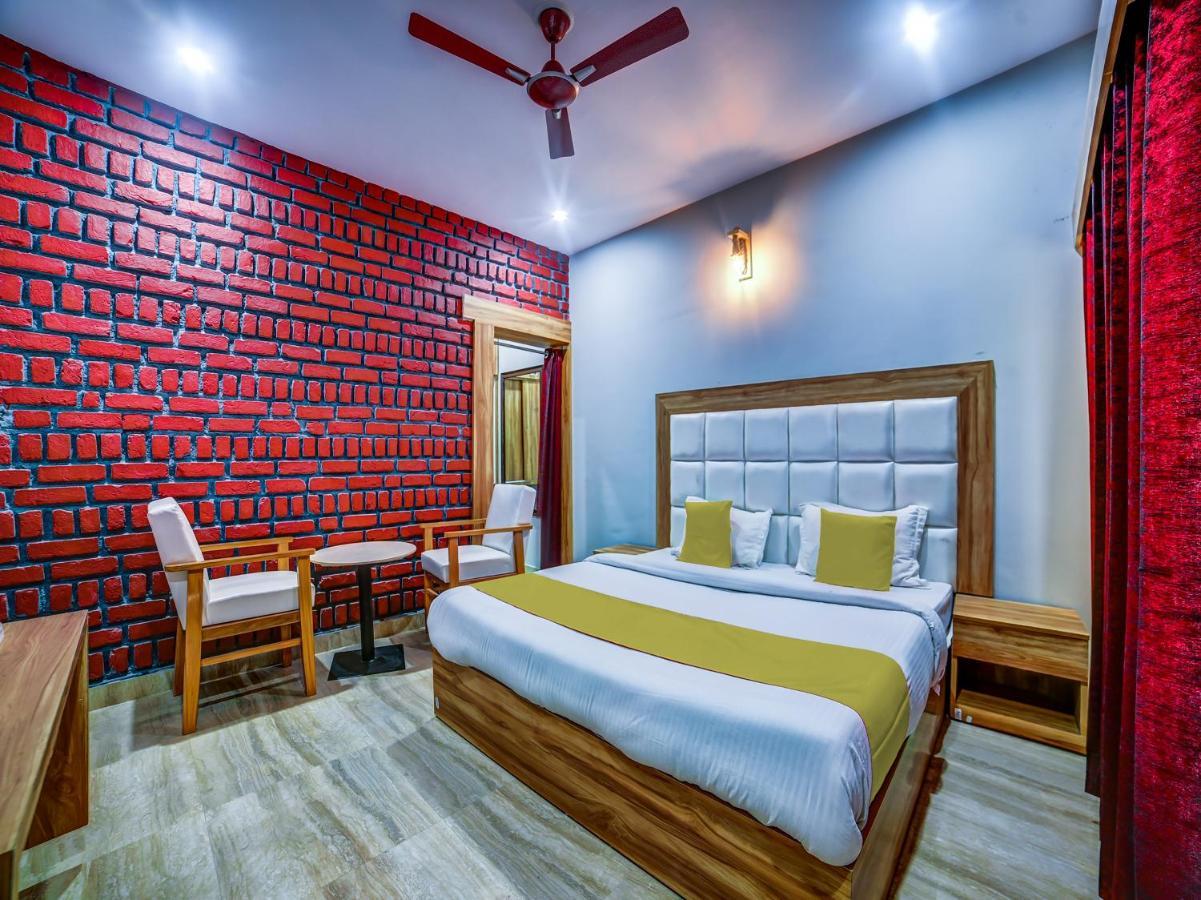 דהראדון Sahastradhara Riverresort מראה חיצוני תמונה