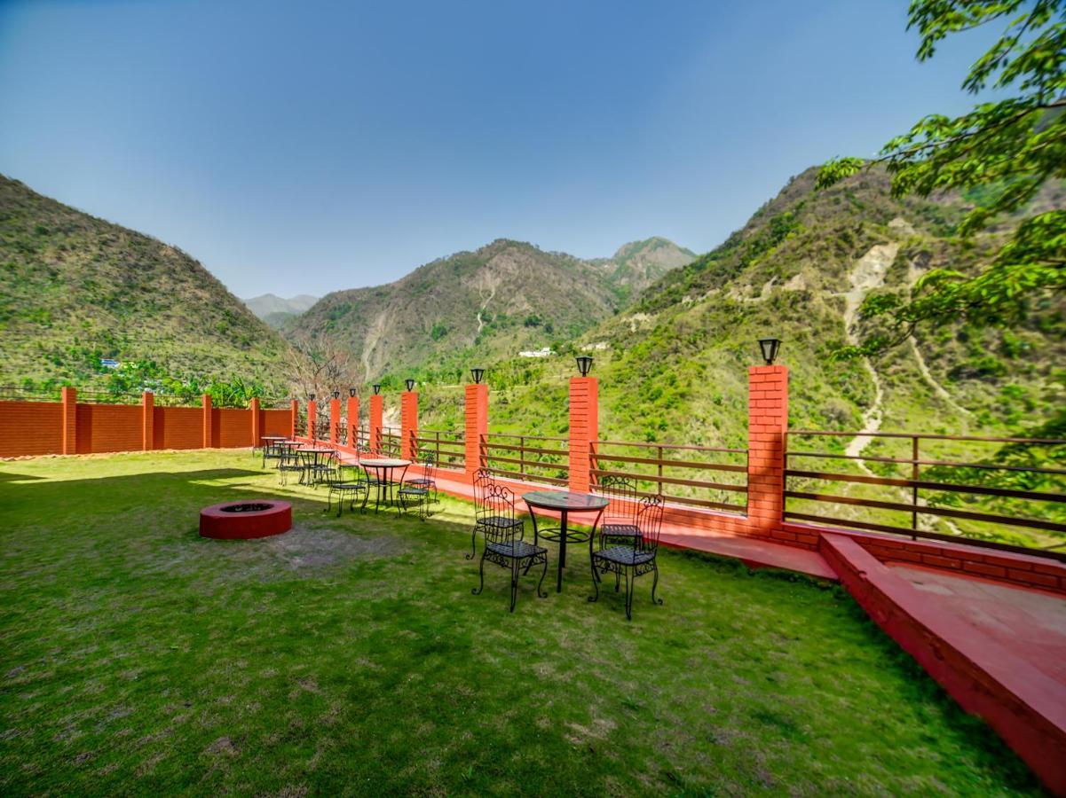 דהראדון Sahastradhara Riverresort מראה חיצוני תמונה